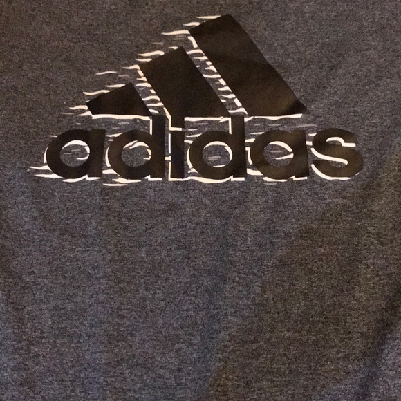 Boys adidas shirt - Picture 4 of 4